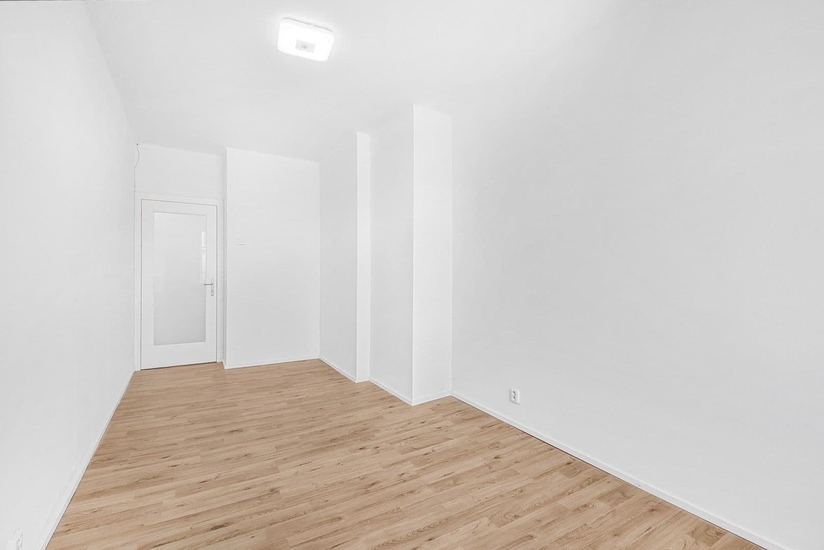 Pronájem bytu 3+1 74 m², Přemyslovská, Praha, Praha Pronájem bytu 3+1 74 m², Přemyslovská, Praha, Praha