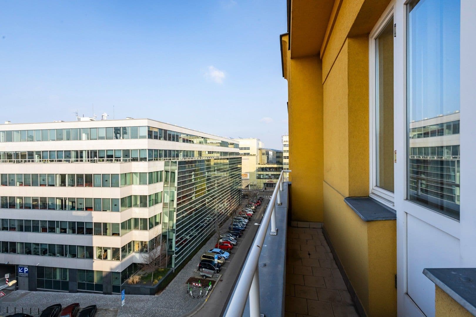 Pronájem bytu 3+1 74 m², Přemyslovská, Praha, Praha Pronájem bytu 3+1 74 m², Přemyslovská, Praha, Praha