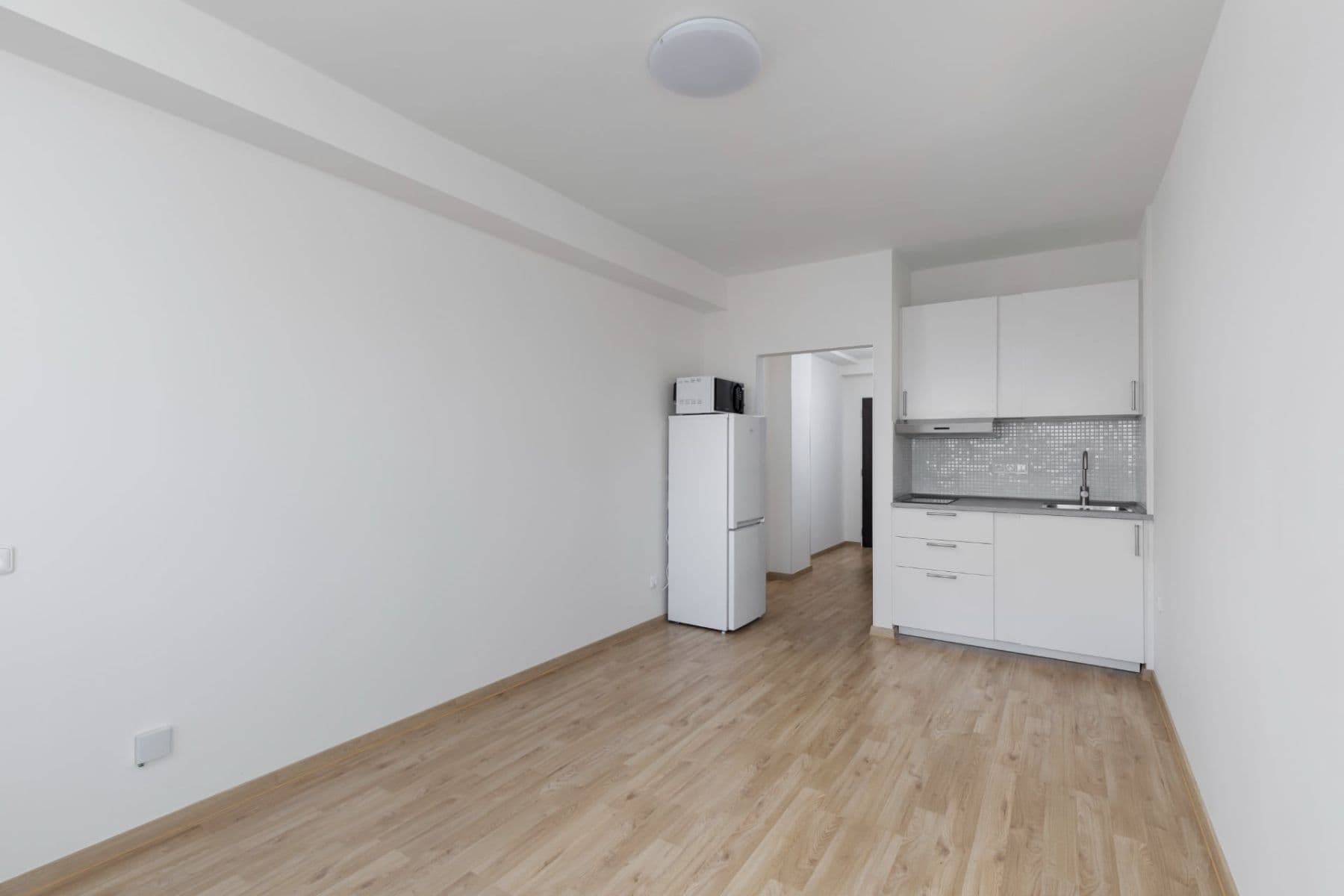 Pronájem bytu 1+kk 26 m², Peroutkova, Praha, Praha Pronájem bytu 1+kk 26 m², Peroutkova, Praha, Praha