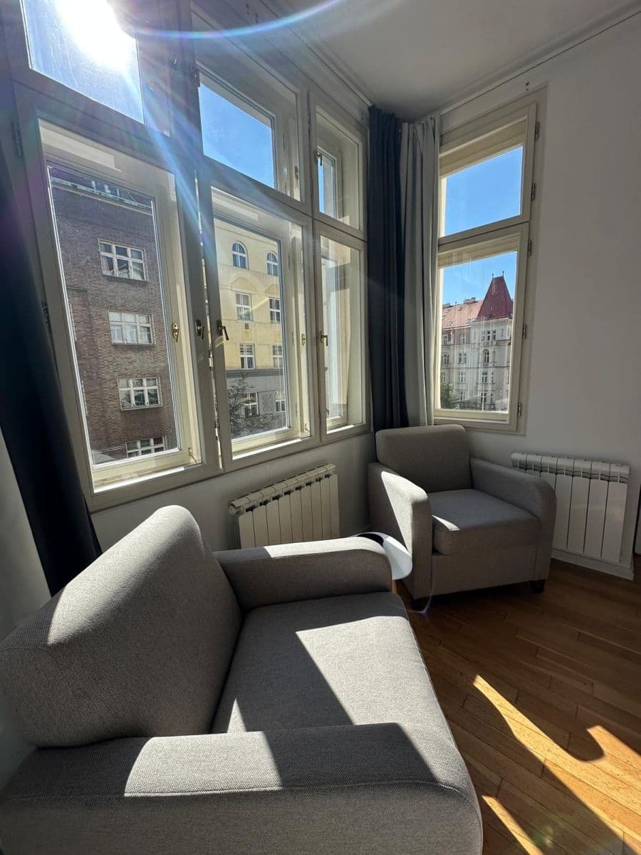 Pronájem bytu 1+kk 33 m², Ondříčkova, Praha, Praha Pronájem bytu 1+kk 33 m², Ondříčkova, Praha, Praha