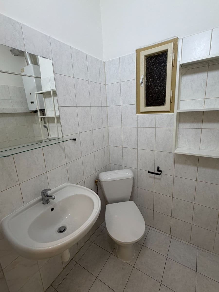 Pronájem bytu 1+kk 23 m², Patočkova, Praha, Praha Pronájem bytu 1+kk 23 m², Patočkova, Praha, Praha
