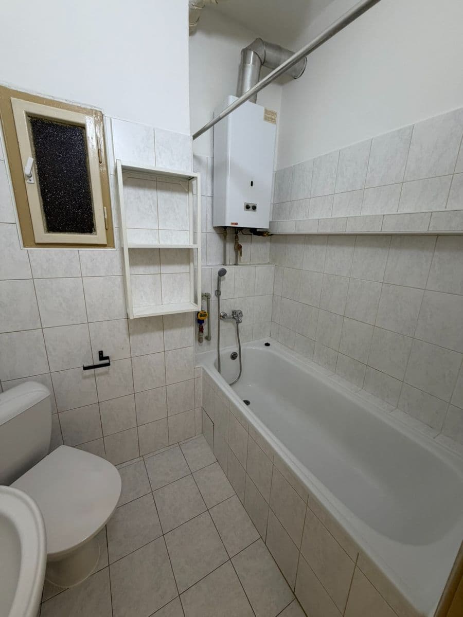 Pronájem bytu 1+kk 23 m², Patočkova, Praha, Praha Pronájem bytu 1+kk 23 m², Patočkova, Praha, Praha