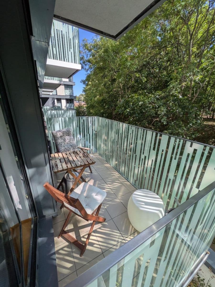 Pronájem bytu 2+kk 66 m², Olšanská, Praha, Praha Pronájem bytu 2+kk 66 m², Olšanská, Praha, Praha