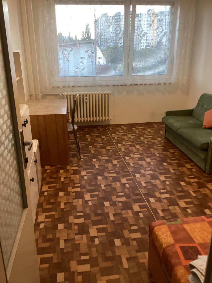 Pronájem bytu 3+1 15 m², U Jezera, Praha, Praha Pronájem bytu 3+1 15 m², U Jezera, Praha, Praha