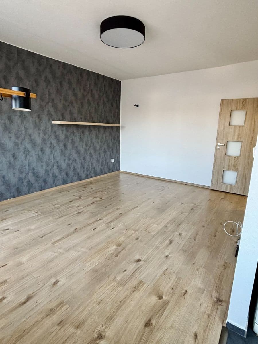 Pronájem bytu 2+kk 54 m², Bludovická, Praha, Praha Pronájem bytu 2+kk 54 m², Bludovická, Praha, Praha