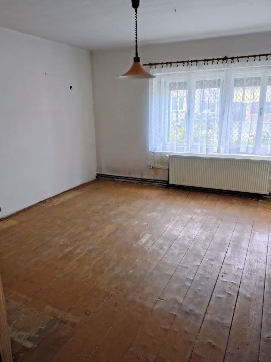 Prodej domu 260 m², pozemek 3.645 m², Kladenská, Lhota, Středočeský kraj Prodej domu 260 m², pozemek 3.645 m², Kladenská, Lhota, Středočeský kraj