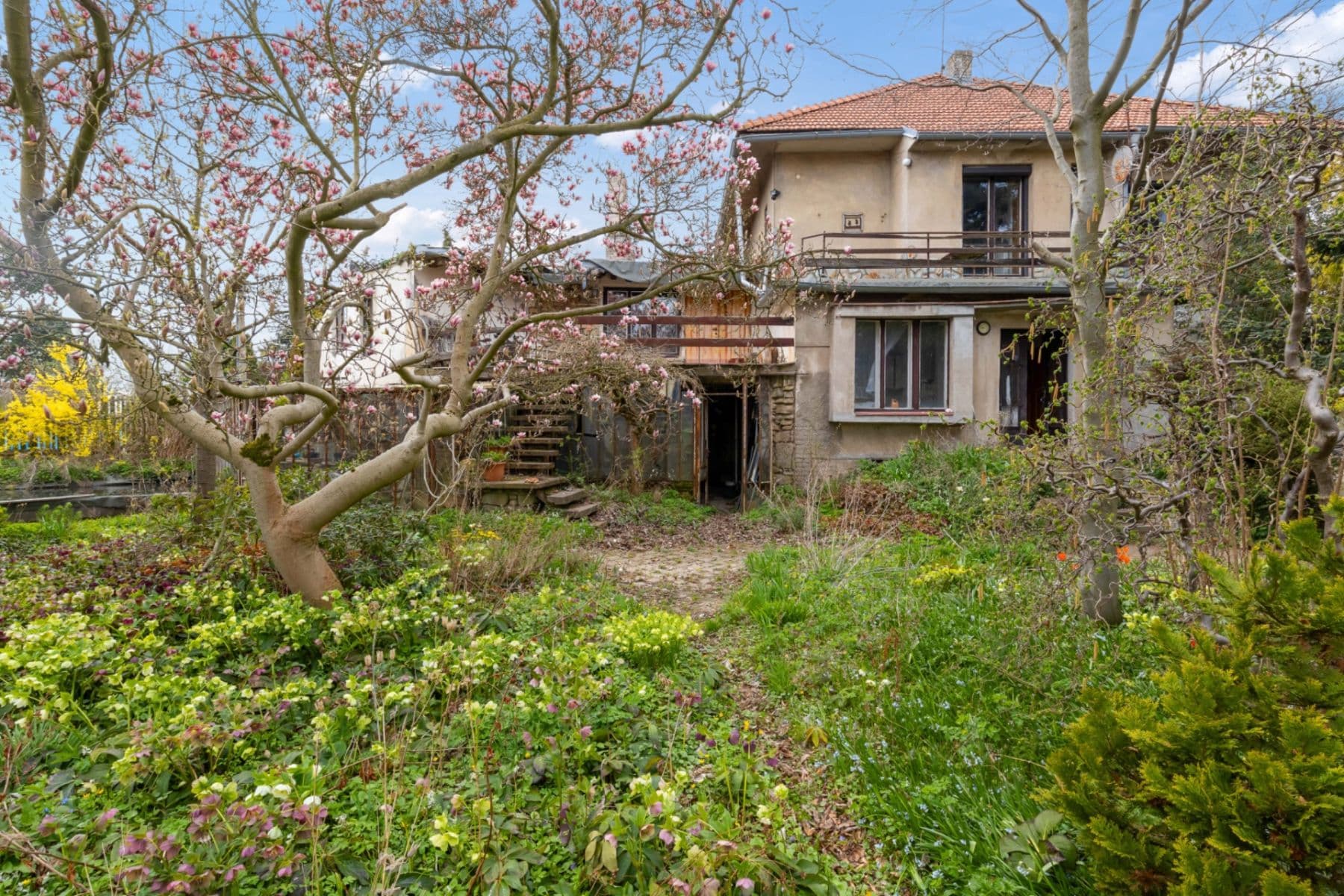 Prodej domu 260 m², pozemek 3.645 m², Kladenská, Lhota, Středočeský kraj Prodej domu 260 m², pozemek 3.645 m², Kladenská, Lhota, Středočeský kraj