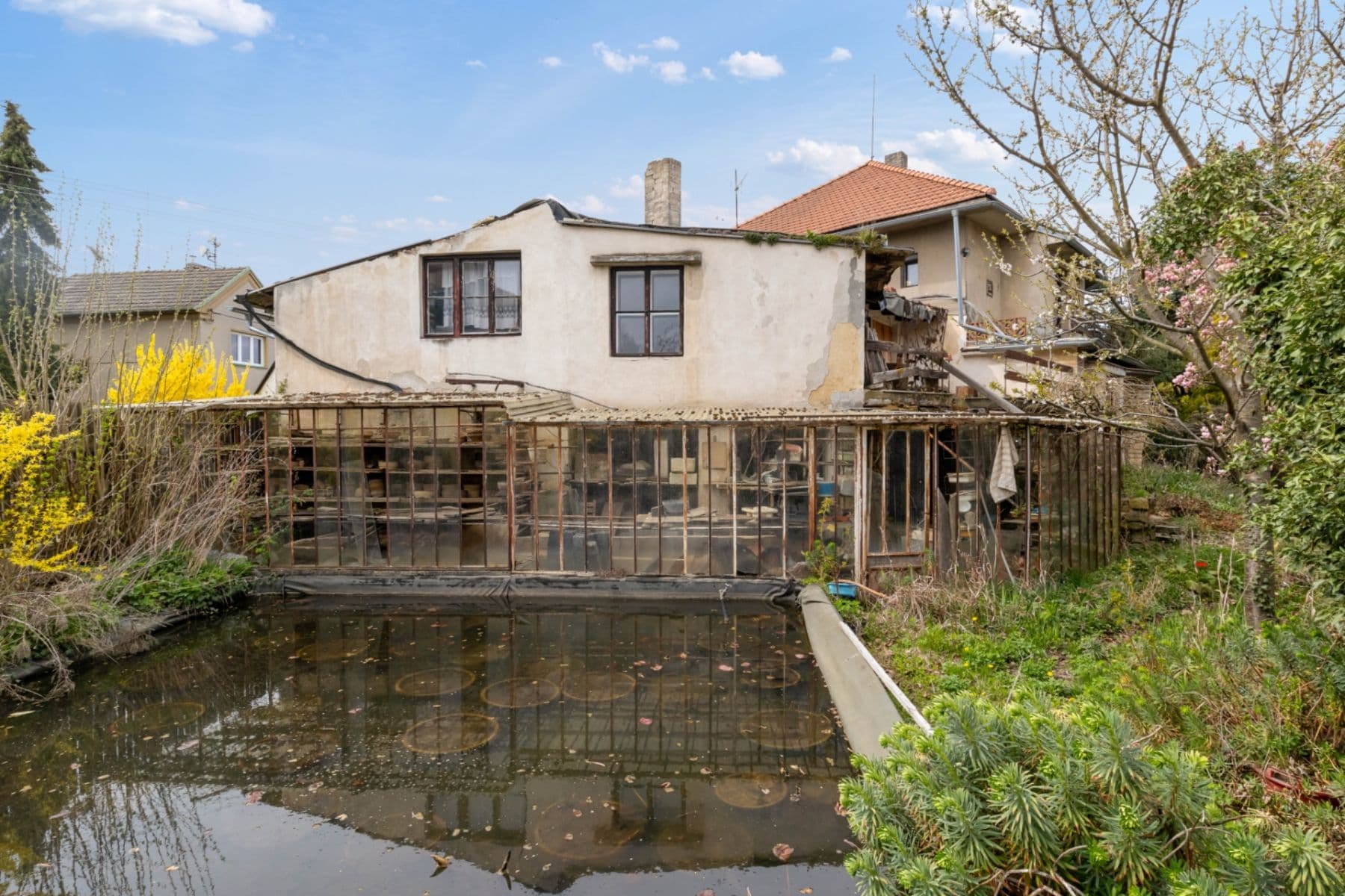 Prodej domu 260 m², pozemek 3.645 m², Kladenská, Lhota, Středočeský kraj Prodej domu 260 m², pozemek 3.645 m², Kladenská, Lhota, Středočeský kraj