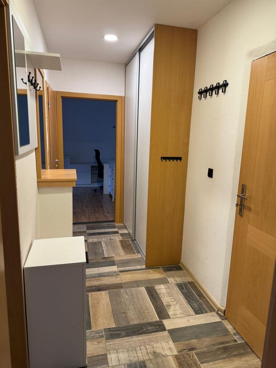 Pronájem bytu 2+1 55 m², Vrchlického, Jihlava, Kraj Vysočina Pronájem bytu 2+1 55 m², Vrchlického, Jihlava, Kraj Vysočina
