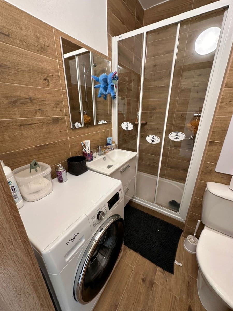 Prodej bytu 1+kk 21 m², Bratislavská, Teplice, Ústecký kraj Prodej bytu 1+kk 21 m², Bratislavská, Teplice, Ústecký kraj