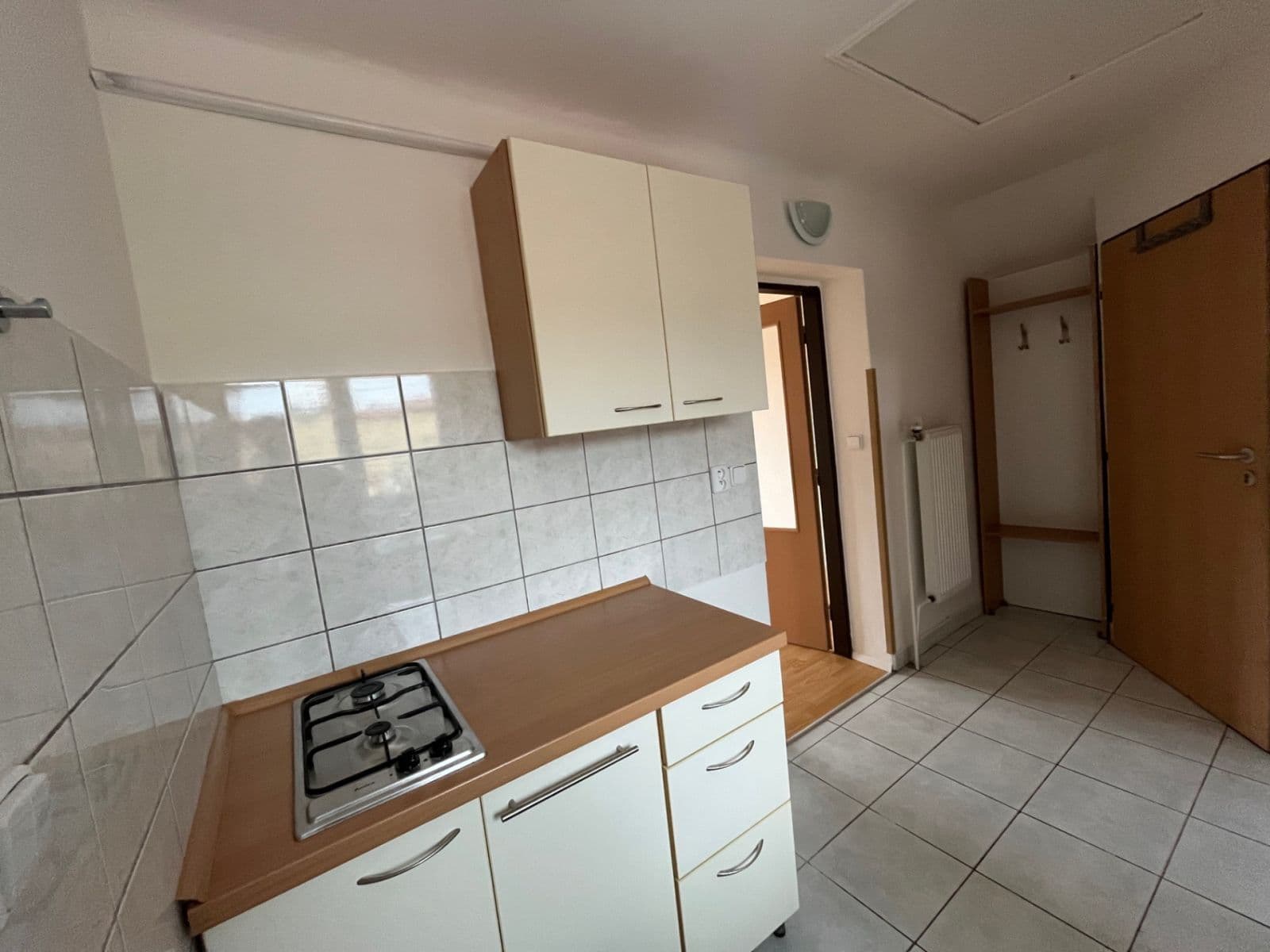 Pronájem bytu 1+kk 30 m², Písková, Praha, Praha Pronájem bytu 1+kk 30 m², Písková, Praha, Praha