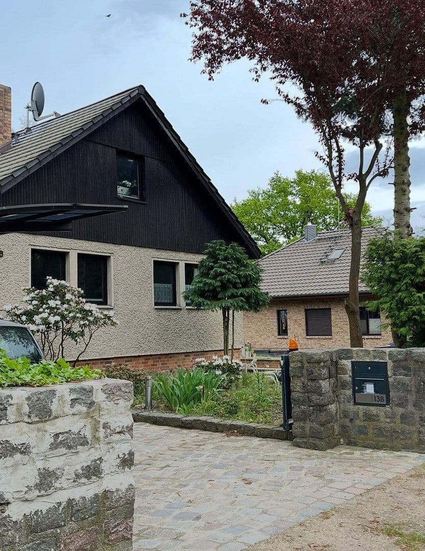 Pronájem bytu 1+1 18 m², Franz Schmidt Str.13B, Mühlenbecker Land, Braniborsko Pronájem bytu 1+1 18 m², Franz Schmidt Str.13B, Mühlenbecker Land, Braniborsko