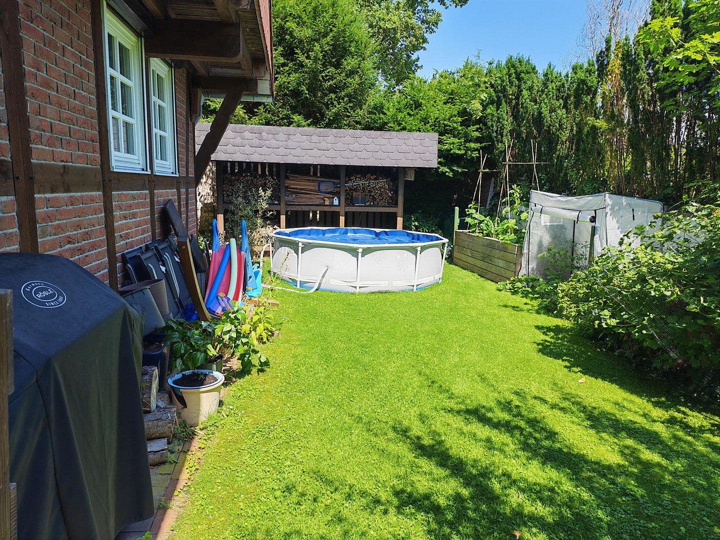 Prodej domu 135 m², pozemek 808 m², Burgdorf, Dolní Sasko Prodej domu 135 m², pozemek 808 m², Burgdorf, Dolní Sasko
