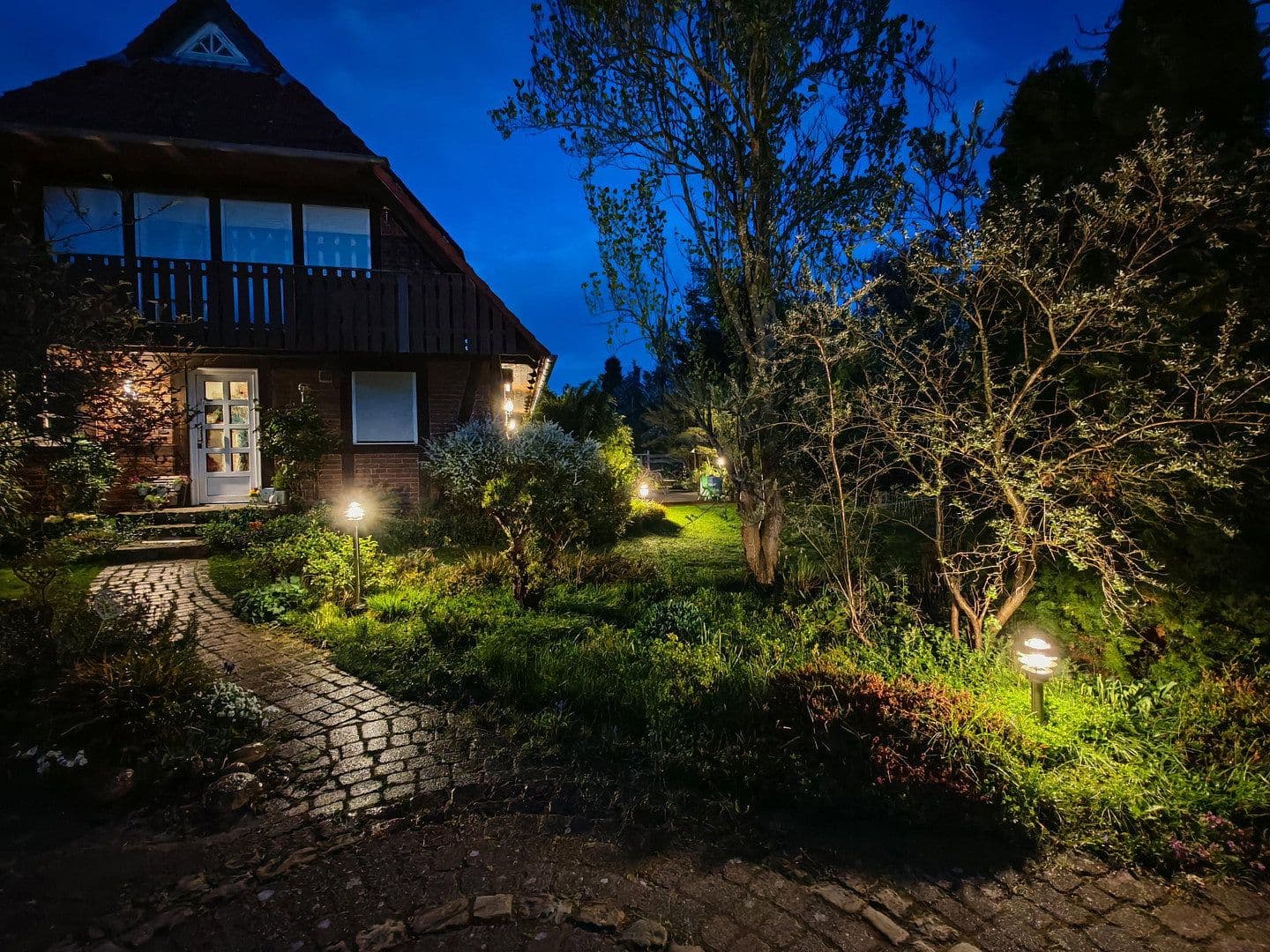 Prodej domu 135 m², pozemek 808 m², Burgdorf, Dolní Sasko Prodej domu 135 m², pozemek 808 m², Burgdorf, Dolní Sasko