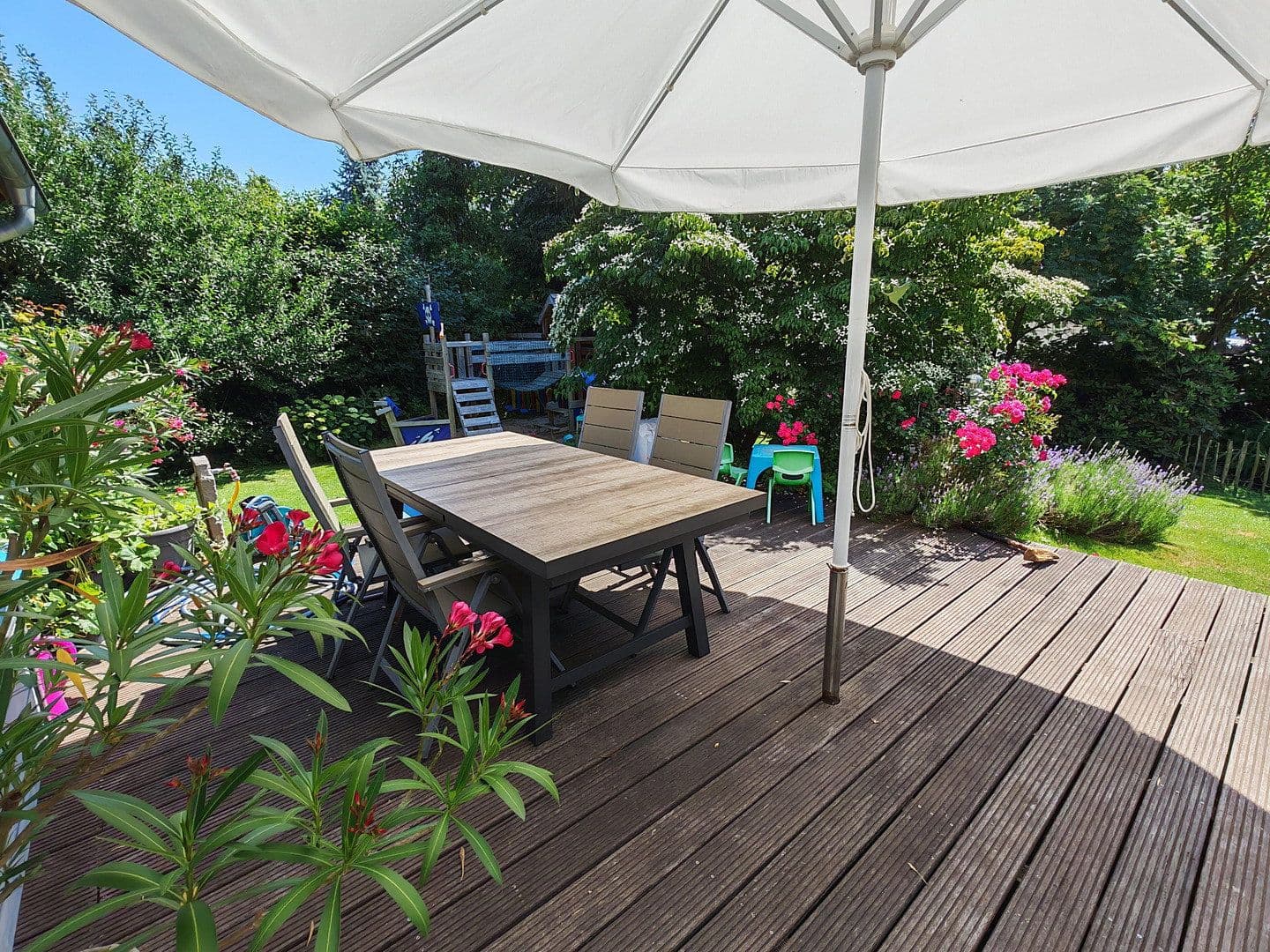 Prodej domu 135 m², pozemek 808 m², Burgdorf, Dolní Sasko Prodej domu 135 m², pozemek 808 m², Burgdorf, Dolní Sasko