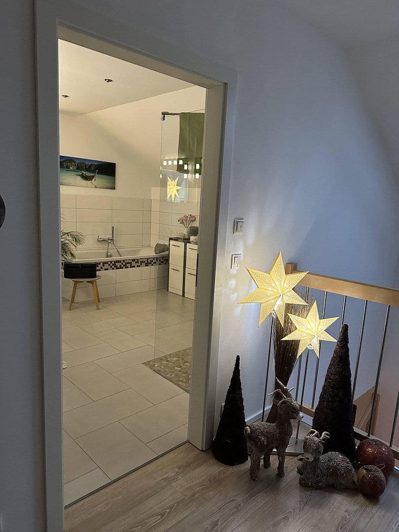 Prodej domu 146 m², pozemek 601 m², Königswalde, Sasko Prodej domu 146 m², pozemek 601 m², Königswalde, Sasko
