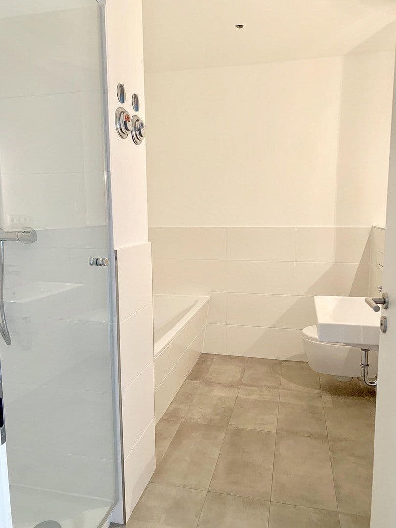 Pronájem bytu 2+1 70 m², Stallschreiberstraße 24, Berlin, Berlín Pronájem bytu 2+1 70 m², Stallschreiberstraße 24, Berlin, Berlín