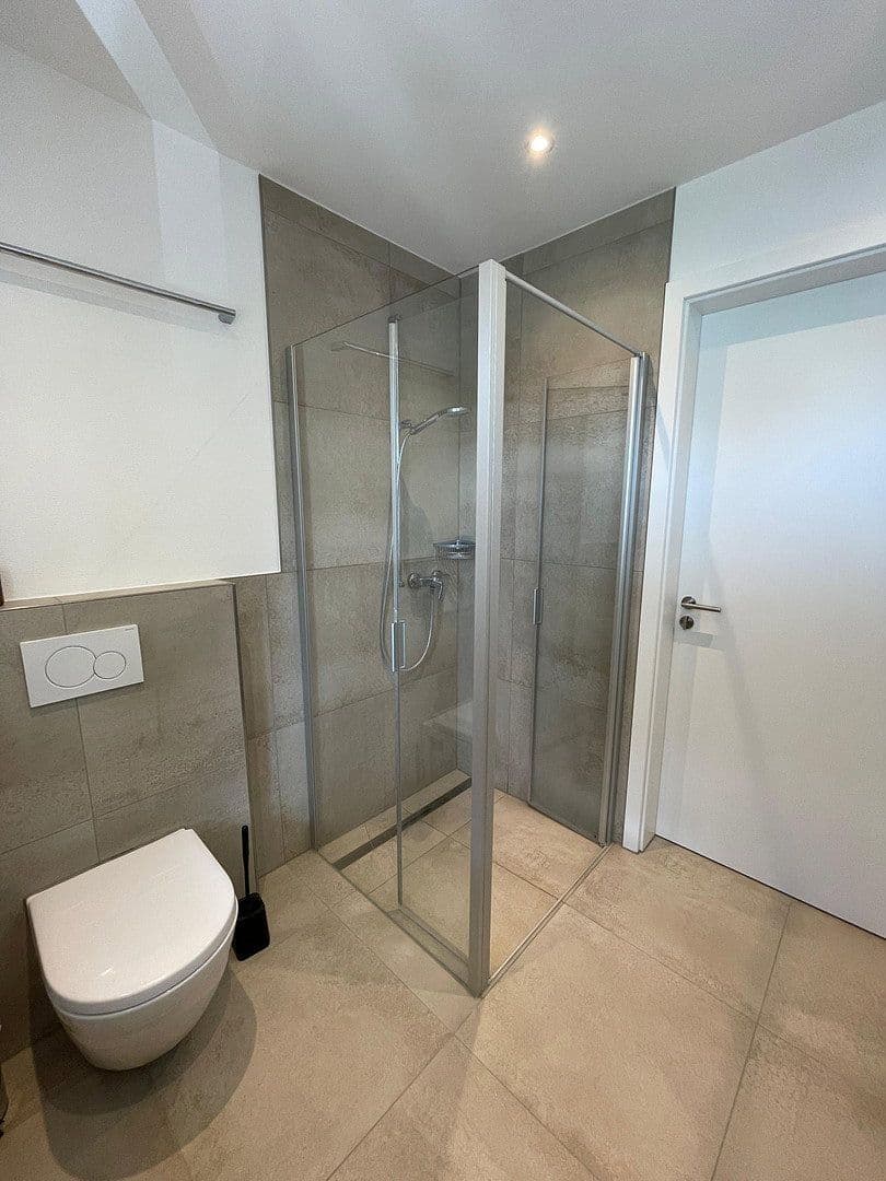 Pronájem bytu 3+1 81 m², Nelkenweg 12, Langenbach, Bavorsko Pronájem bytu 3+1 81 m², Nelkenweg 12, Langenbach, Bavorsko