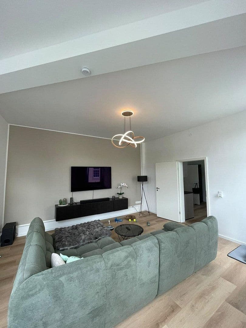 Pronájem bytu 5+1 127 m², Wuppertal, Severní Porýní-Vestfálsko Pronájem bytu 5+1 127 m², Wuppertal, Severní Porýní-Vestfálsko