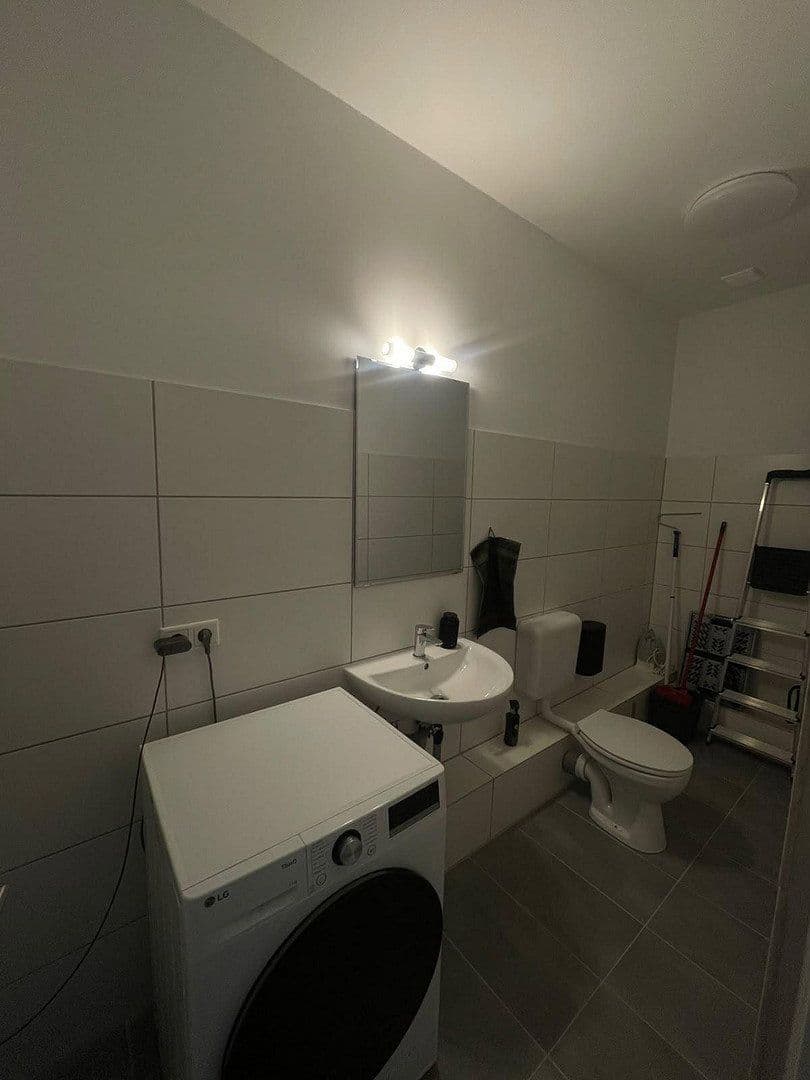Pronájem bytu 5+1 127 m², Wuppertal, Severní Porýní-Vestfálsko Pronájem bytu 5+1 127 m², Wuppertal, Severní Porýní-Vestfálsko