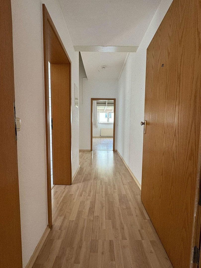 Pronájem bytu 3+1 64 m², Hohlweg 14, Cleebronn, Bádensko-Württembersko Pronájem bytu 3+1 64 m², Hohlweg 14, Cleebronn, Bádensko-Württembersko