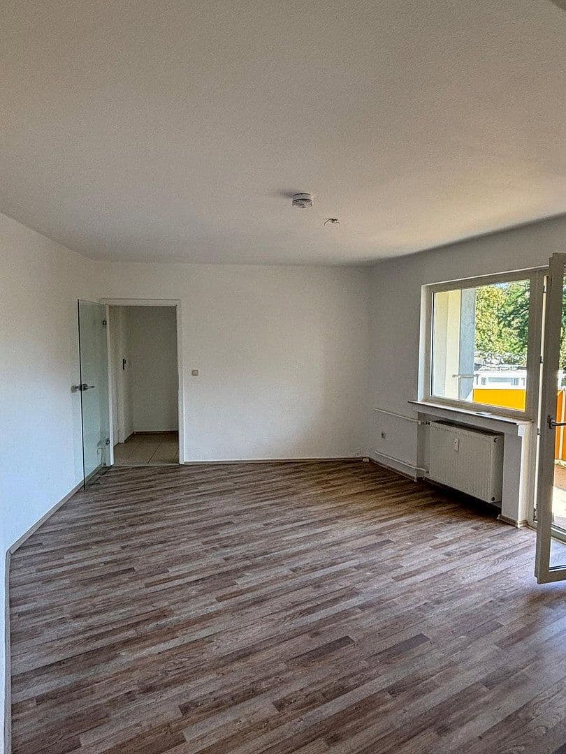 Pronájem bytu 3+1 65 m², Drei Knappen 18, Oberhausen, Severní Porýní-Vestfálsko Pronájem bytu 3+1 65 m², Drei Knappen 18, Oberhausen, Severní Porýní-Vestfálsko