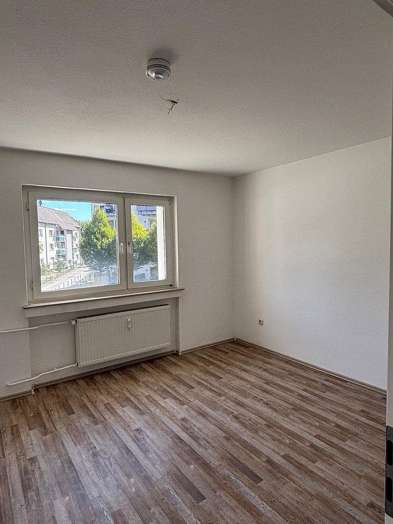 Pronájem bytu 3+1 65 m², Drei Knappen 18, Oberhausen, Severní Porýní-Vestfálsko Pronájem bytu 3+1 65 m², Drei Knappen 18, Oberhausen, Severní Porýní-Vestfálsko