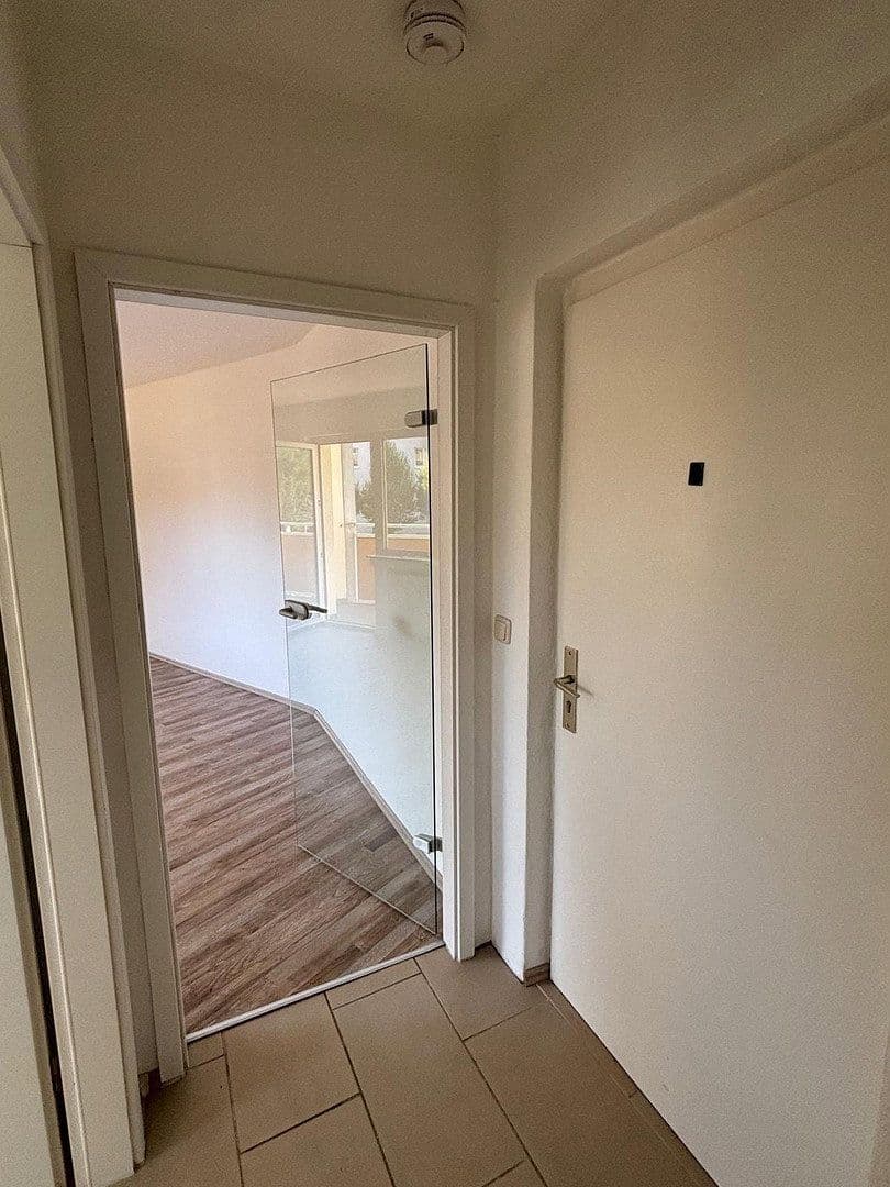 Pronájem bytu 3+1 65 m², Drei Knappen 18, Oberhausen, Severní Porýní-Vestfálsko Pronájem bytu 3+1 65 m², Drei Knappen 18, Oberhausen, Severní Porýní-Vestfálsko