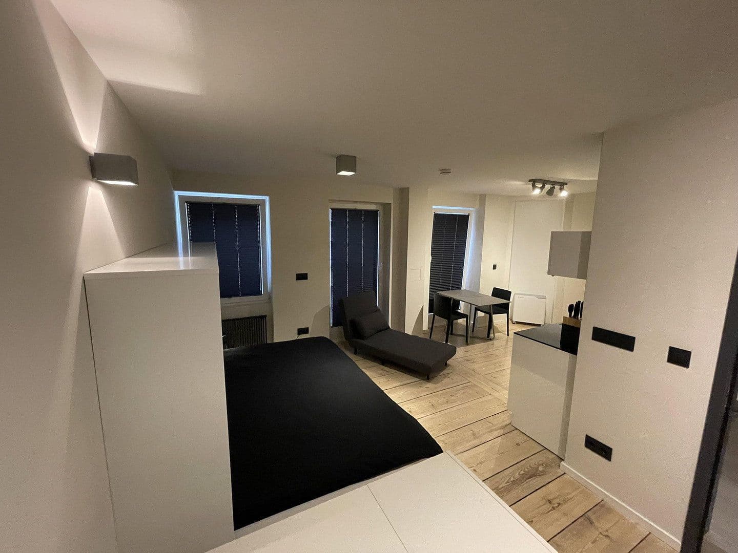 Prodej bytu 1+1 35 m², Yorckstr. 61, Berlin, Berlín Prodej bytu 1+1 35 m², Yorckstr. 61, Berlin, Berlín