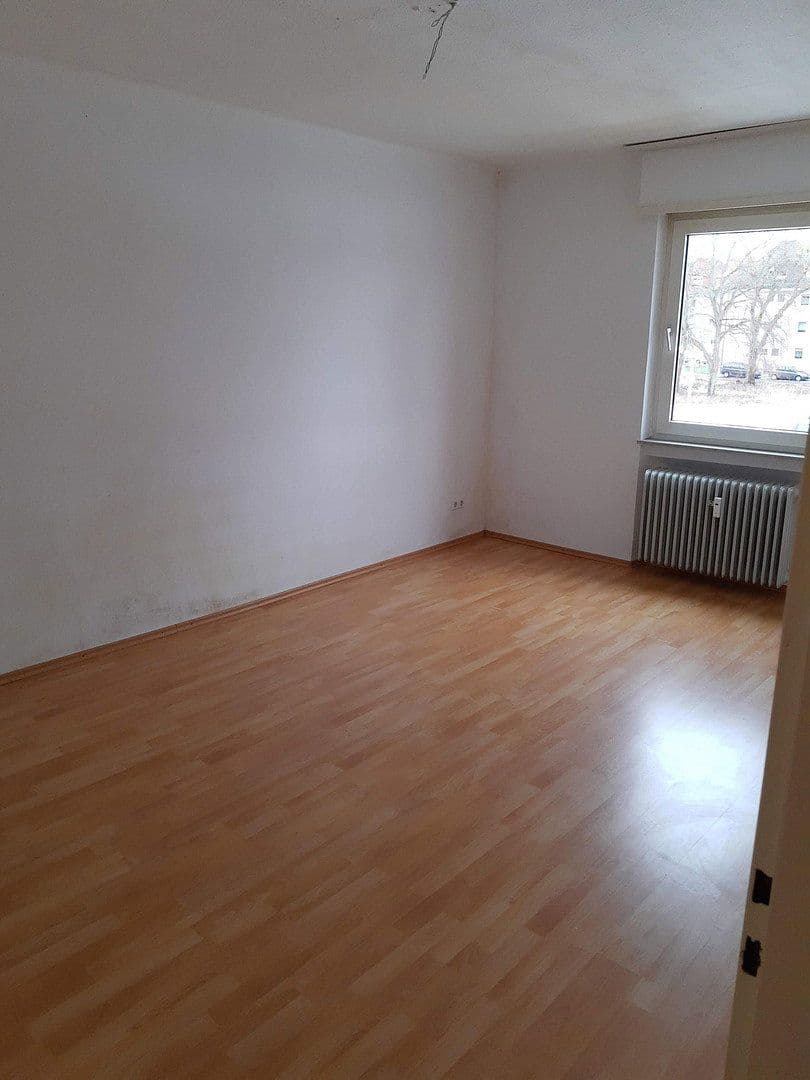 Pronájem bytu 4+1 107 m², Zweibrücken, Porýní-Falc Pronájem bytu 4+1 107 m², Zweibrücken, Porýní-Falc