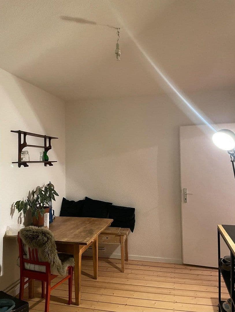 Pronájem bytu 2+1 59 m², Hahnenstraße 9, Hannover, Dolní Sasko Pronájem bytu 2+1 59 m², Hahnenstraße 9, Hannover, Dolní Sasko