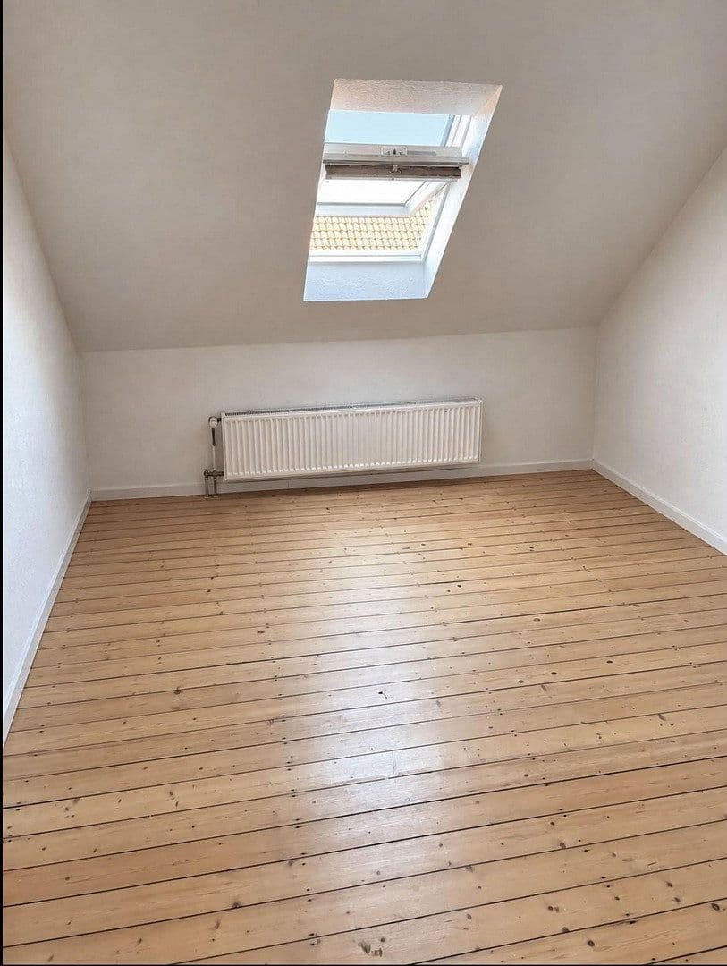 Pronájem bytu 2+1 59 m², Hahnenstraße 9, Hannover, Dolní Sasko Pronájem bytu 2+1 59 m², Hahnenstraße 9, Hannover, Dolní Sasko