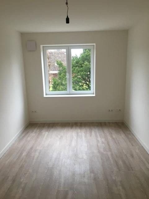 Pronájem bytu 3+1 71 m², Lohe 24, Uetersen, Šlesvicko-Holštýnsko Pronájem bytu 3+1 71 m², Lohe 24, Uetersen, Šlesvicko-Holštýnsko