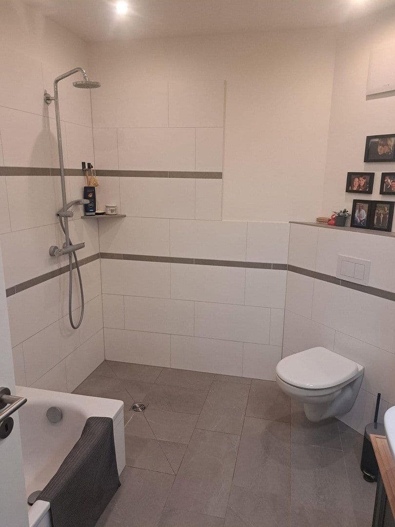 Pronájem bytu 3+1 71 m², Lohe 24, Uetersen, Šlesvicko-Holštýnsko Pronájem bytu 3+1 71 m², Lohe 24, Uetersen, Šlesvicko-Holštýnsko
