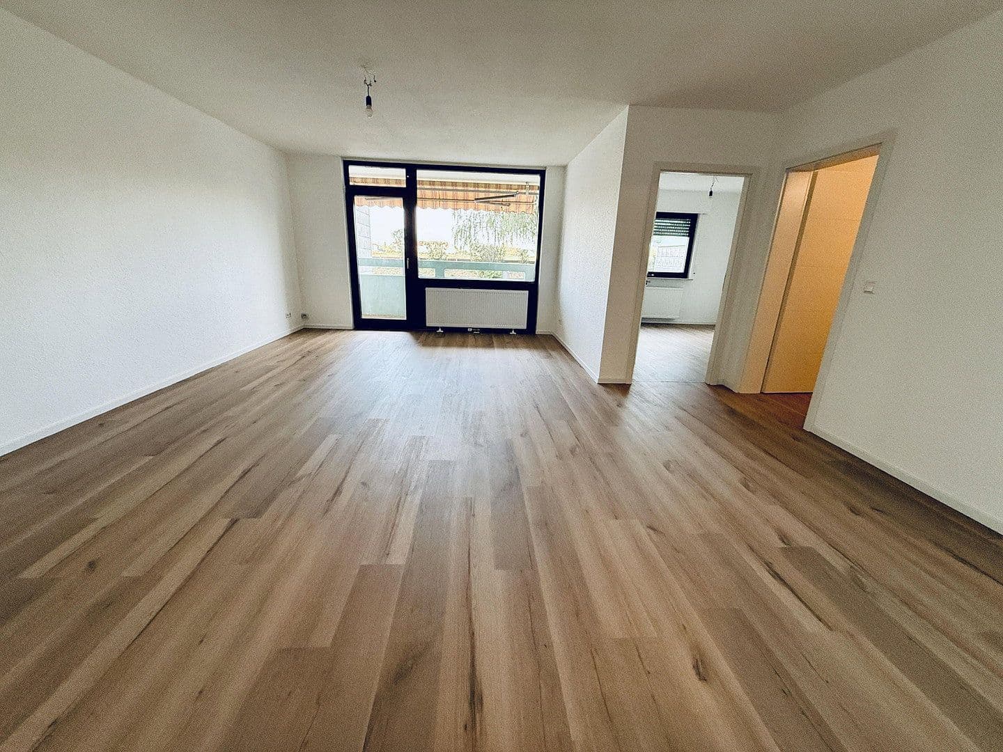 Pronájem bytu 2+kk 67 m², Schriesheimer Str. 2B, Heddesheim, Bádensko-Württembersko Pronájem bytu 2+kk 67 m², Schriesheimer Str. 2B, Heddesheim, Bádensko-Württembersko