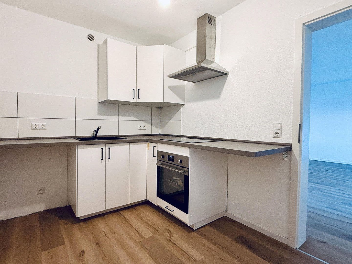 Pronájem bytu 2+kk 67 m², Schriesheimer Str. 2B, Heddesheim, Bádensko-Württembersko Pronájem bytu 2+kk 67 m², Schriesheimer Str. 2B, Heddesheim, Bádensko-Württembersko