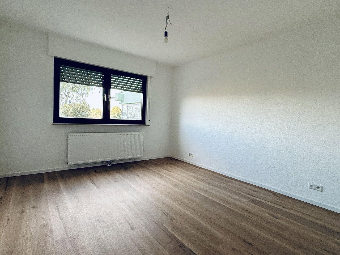 Pronájem bytu 2+kk 67 m², Schriesheimer Str. 2B, Heddesheim, Bádensko-Württembersko Pronájem bytu 2+kk 67 m², Schriesheimer Str. 2B, Heddesheim, Bádensko-Württembersko