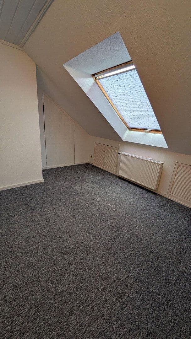 Prodej domu 130 m², pozemek 500 m², Lehrte, Dolní Sasko Prodej domu 130 m², pozemek 500 m², Lehrte, Dolní Sasko