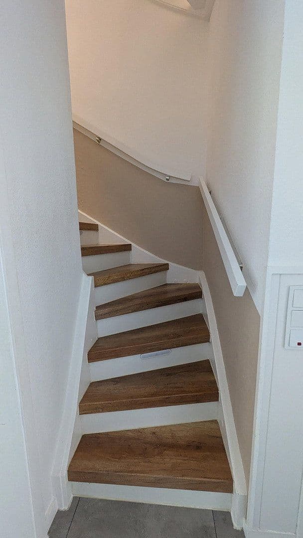 Prodej domu 130 m², pozemek 500 m², Lehrte, Dolní Sasko Prodej domu 130 m², pozemek 500 m², Lehrte, Dolní Sasko