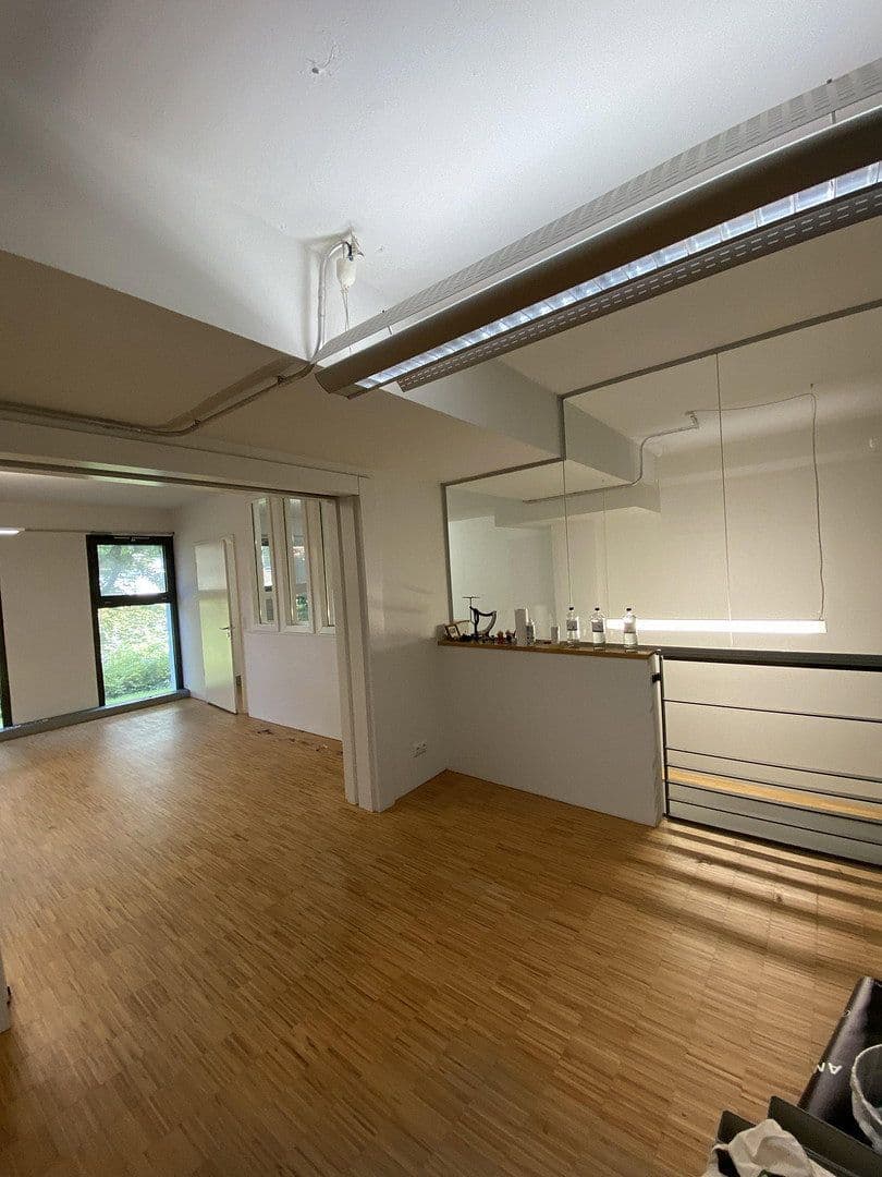 Pronájem kanceláře 125 m², Hamburg, Hamburg Pronájem kanceláře 125 m², Hamburg, Hamburg