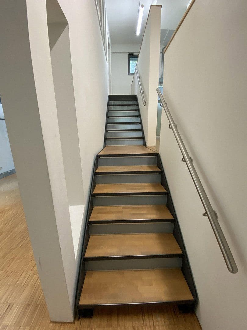 Pronájem kanceláře 125 m², Hamburg, Hamburg Pronájem kanceláře 125 m², Hamburg, Hamburg