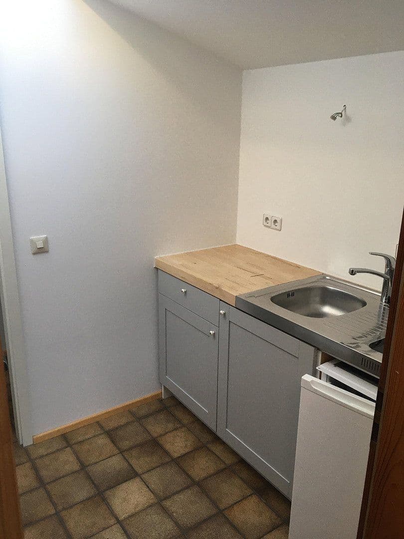 Pronájem kanceláře 85 m², Grafinger Str. 40, Grafing, Bavorsko Pronájem kanceláře 85 m², Grafinger Str. 40, Grafing, Bavorsko