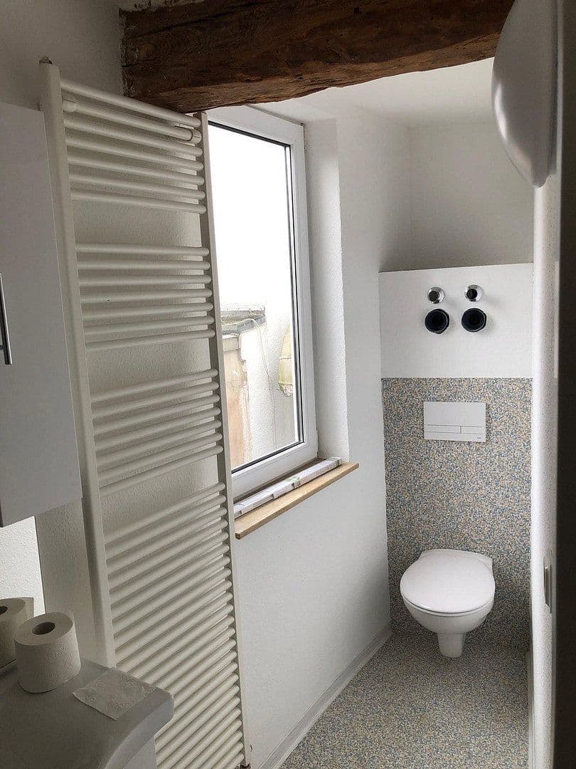 Prodej domu 1.220 m², pozemek 1.400 m², Breitenstraße 32/34, Bad Hersfeld, Hessen Prodej domu 1.220 m², pozemek 1.400 m², Breitenstraße 32/34, Bad Hersfeld, Hessen