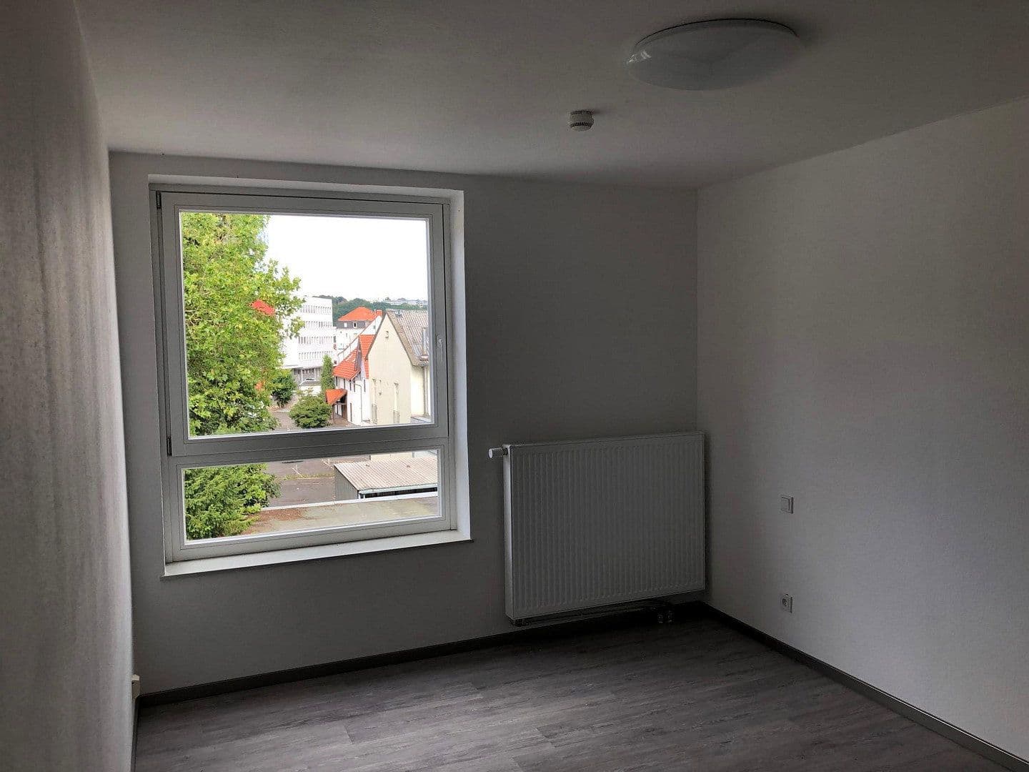 Prodej domu 1.220 m², pozemek 1.400 m², Breitenstraße 32/34, Bad Hersfeld, Hessen Prodej domu 1.220 m², pozemek 1.400 m², Breitenstraße 32/34, Bad Hersfeld, Hessen