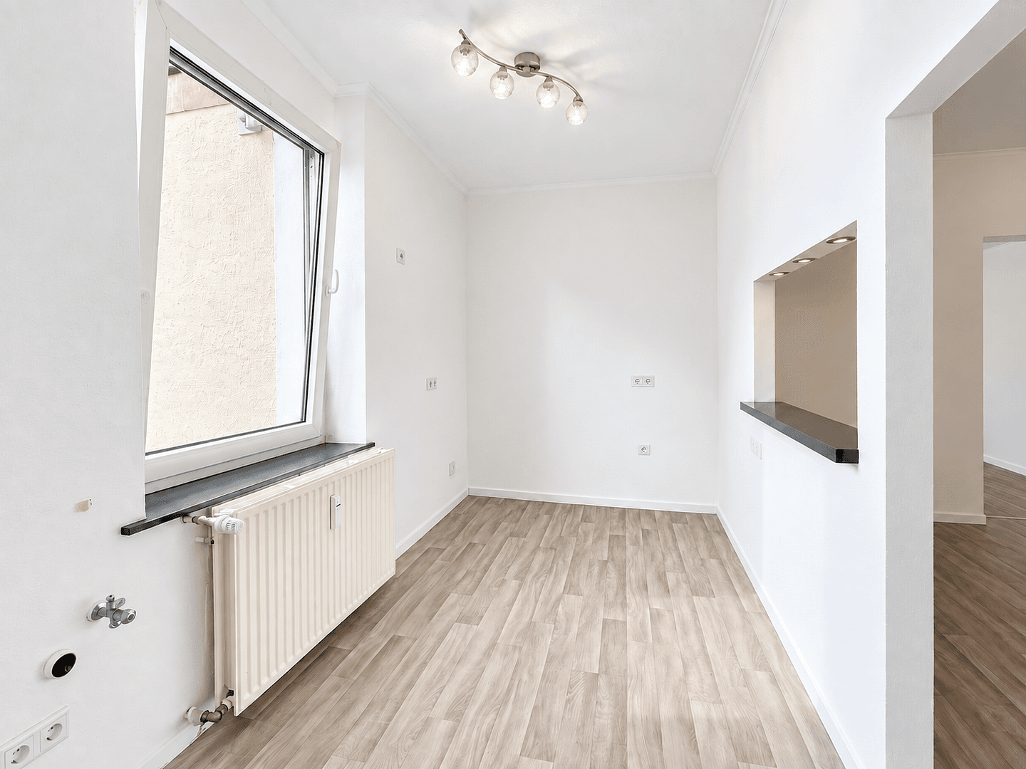 Prodej bytu 3+kk 83 m², Herne, Severní Porýní-Vestfálsko Prodej bytu 3+kk 83 m², Herne, Severní Porýní-Vestfálsko