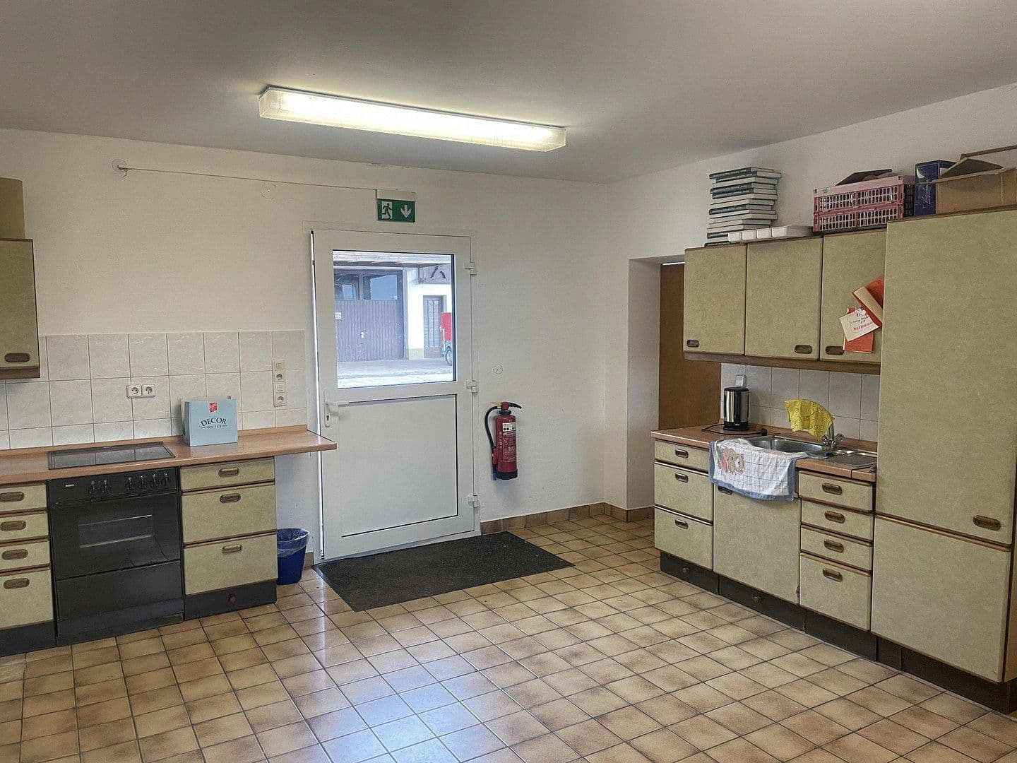 Pronájem kanceláře 133 m², Grafinger Str. 40, Grafing, Bavorsko Pronájem kanceláře 133 m², Grafinger Str. 40, Grafing, Bavorsko