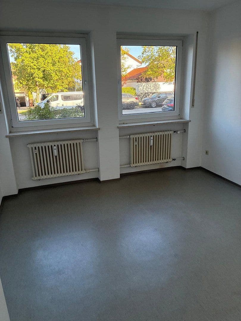 Prodej bytu 3+1 78 m², Germering, Bavorsko Prodej bytu 3+1 78 m², Germering, Bavorsko