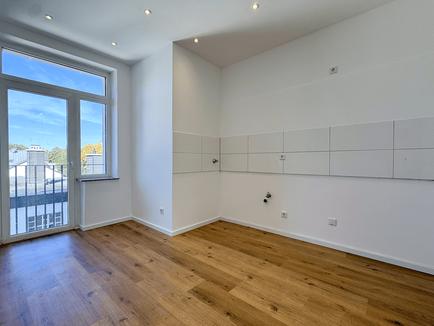 Pronájem bytu 3+1 73 m², Leverkusen, Severní Porýní-Vestfálsko Pronájem bytu 3+1 73 m², Leverkusen, Severní Porýní-Vestfálsko
