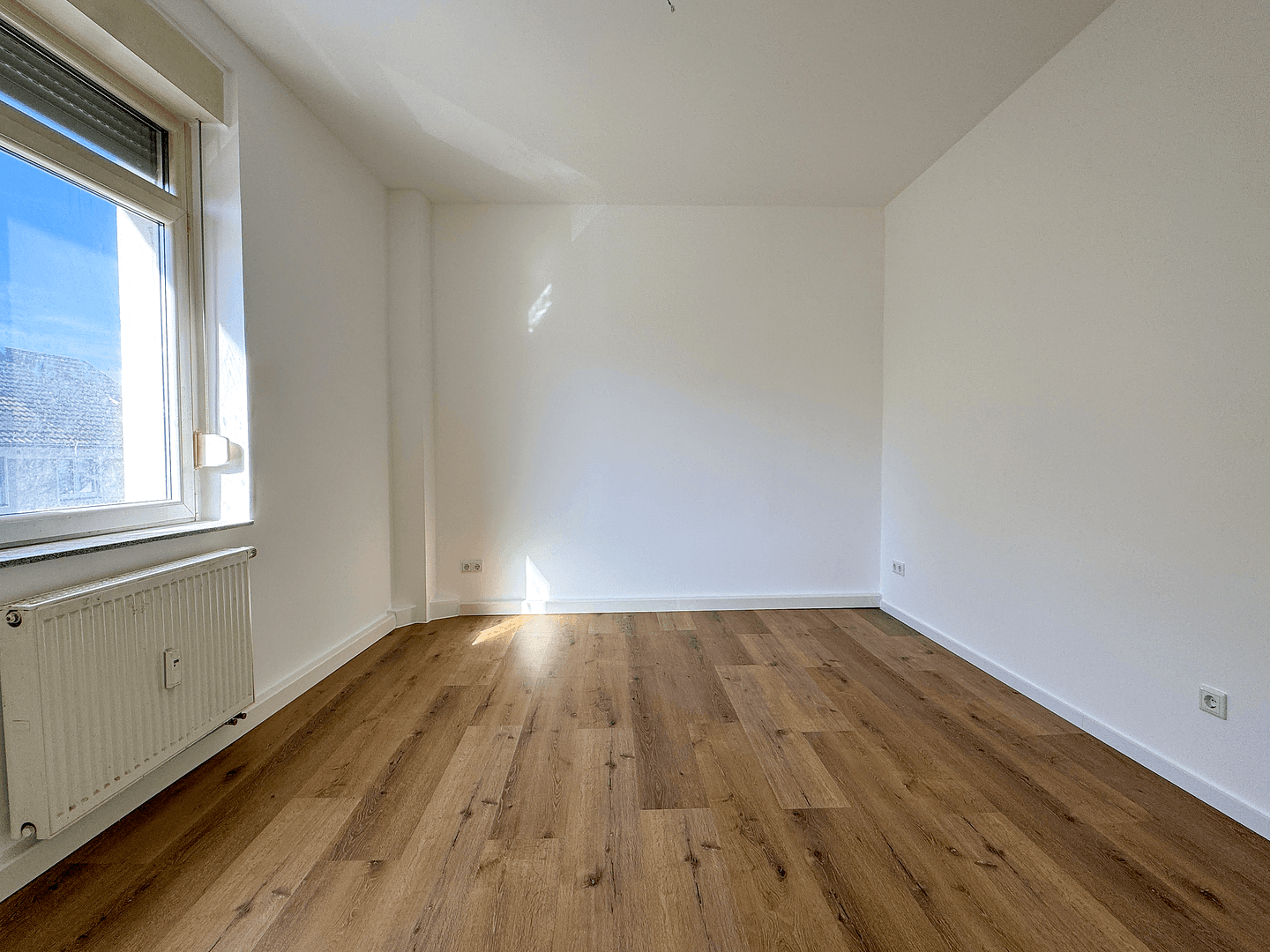 Pronájem bytu 3+1 73 m², Leverkusen, Severní Porýní-Vestfálsko Pronájem bytu 3+1 73 m², Leverkusen, Severní Porýní-Vestfálsko