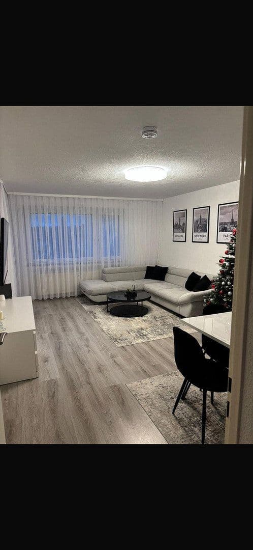 Pronájem bytu 2+1 60 m², Gärtringen, Bádensko-Württembersko Pronájem bytu 2+1 60 m², Gärtringen, Bádensko-Württembersko